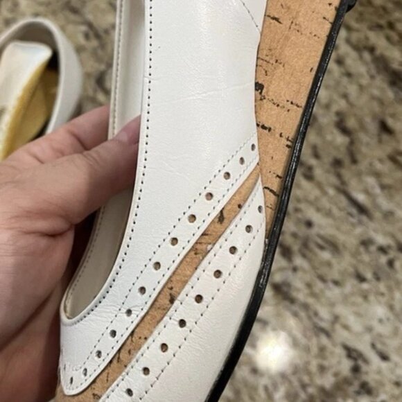 Vintage California Magdesians Women’s White Leather Cork Wedges Shoes 6M - Picture 6 of 11